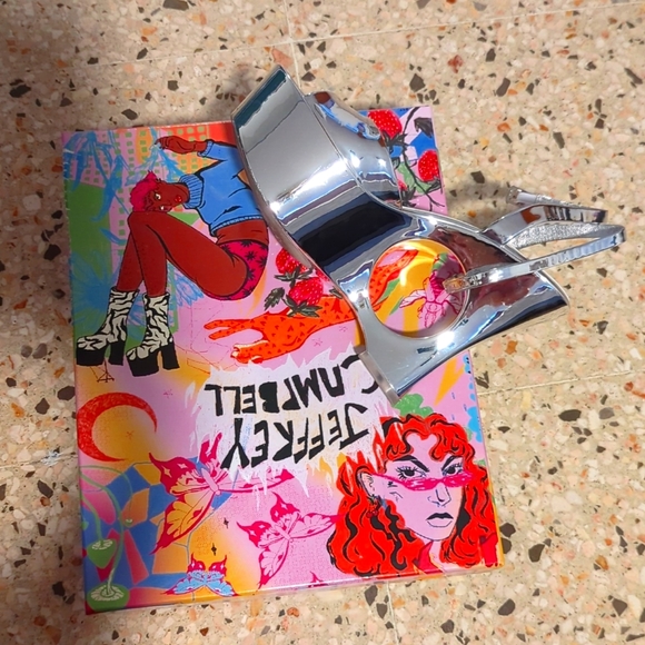 Dream On - Silver Jeffrey Campbell Platforms - Picture 1 of 1